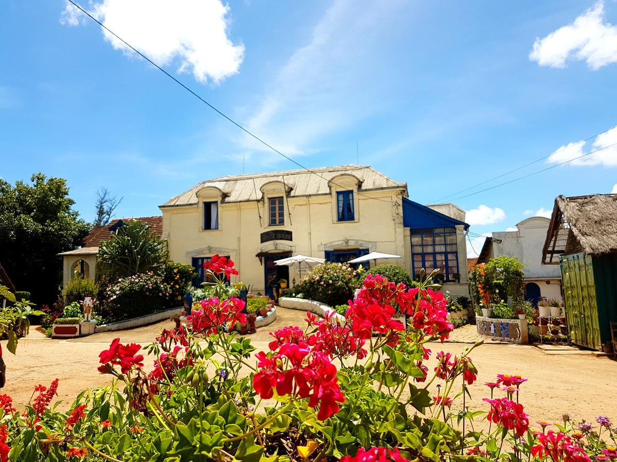 Hotel Le Trianon Antsirabe Ngoại thất bức ảnh