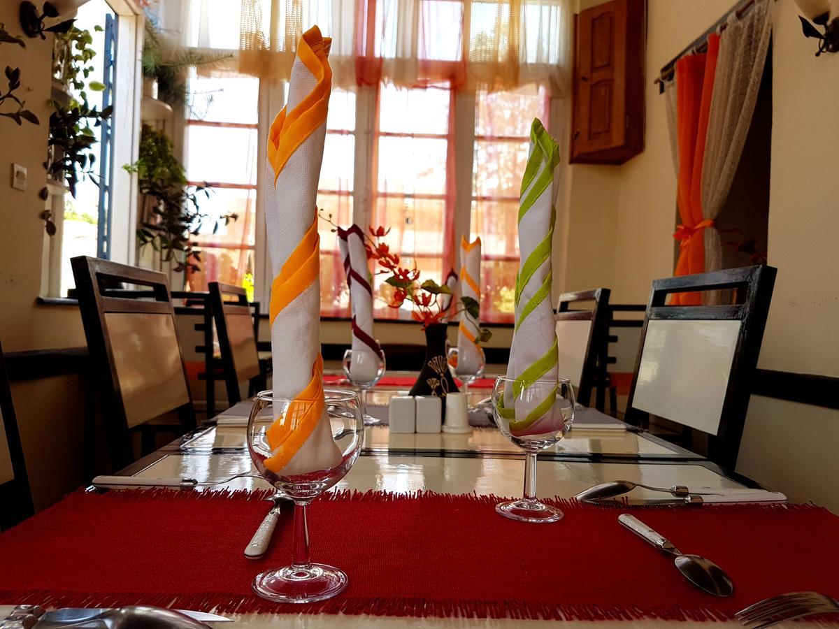 Hotel Le Trianon Antsirabe Ngoại thất bức ảnh