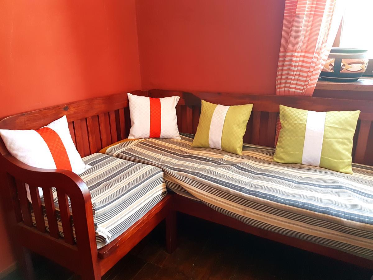 Hotel Le Trianon Antsirabe Ngoại thất bức ảnh