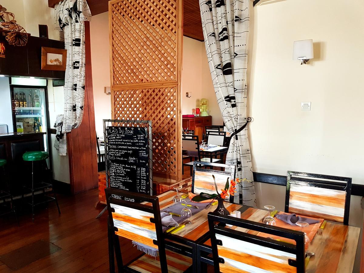 Hotel Le Trianon Antsirabe Ngoại thất bức ảnh